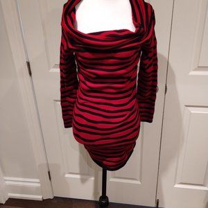 Long Top with black and red stripes. BNWT